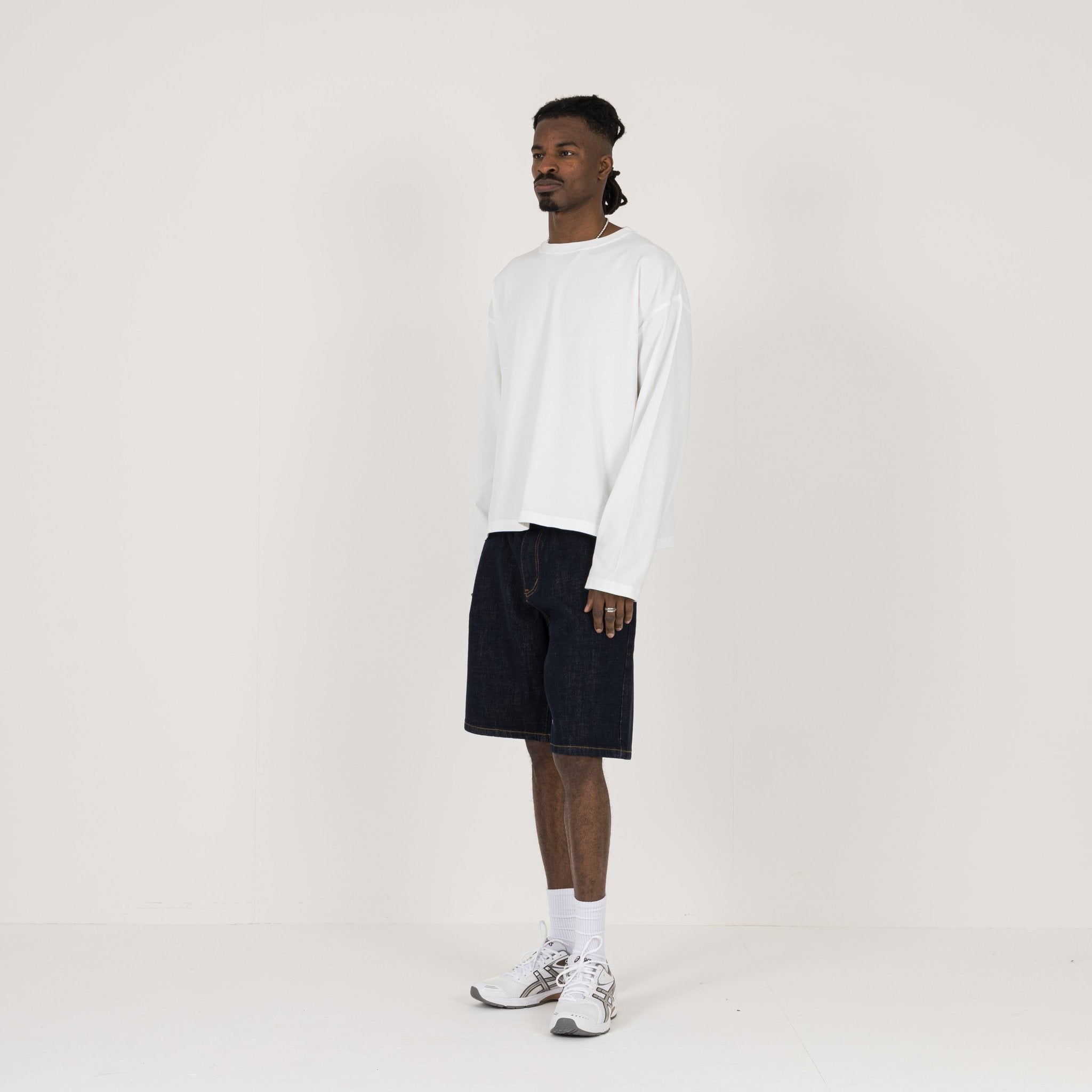 Model view of Destructive Cropped L/S Bone White T-Shirt